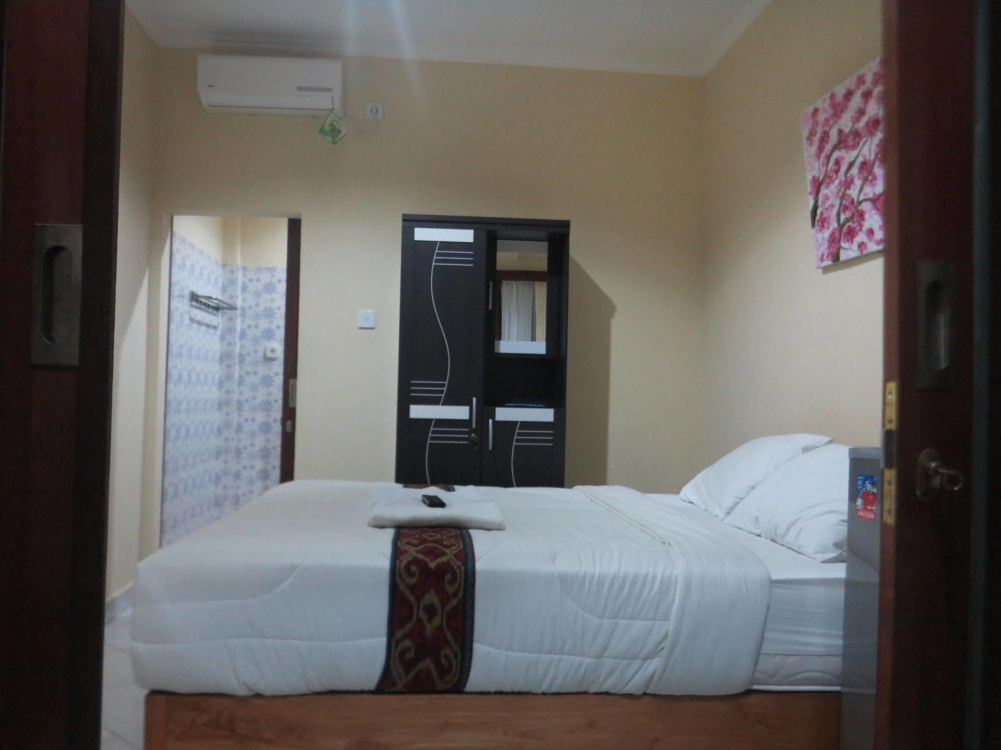 Sari Buana Bed & Breakfast Kuta Lombok Zewnętrze zdjęcie