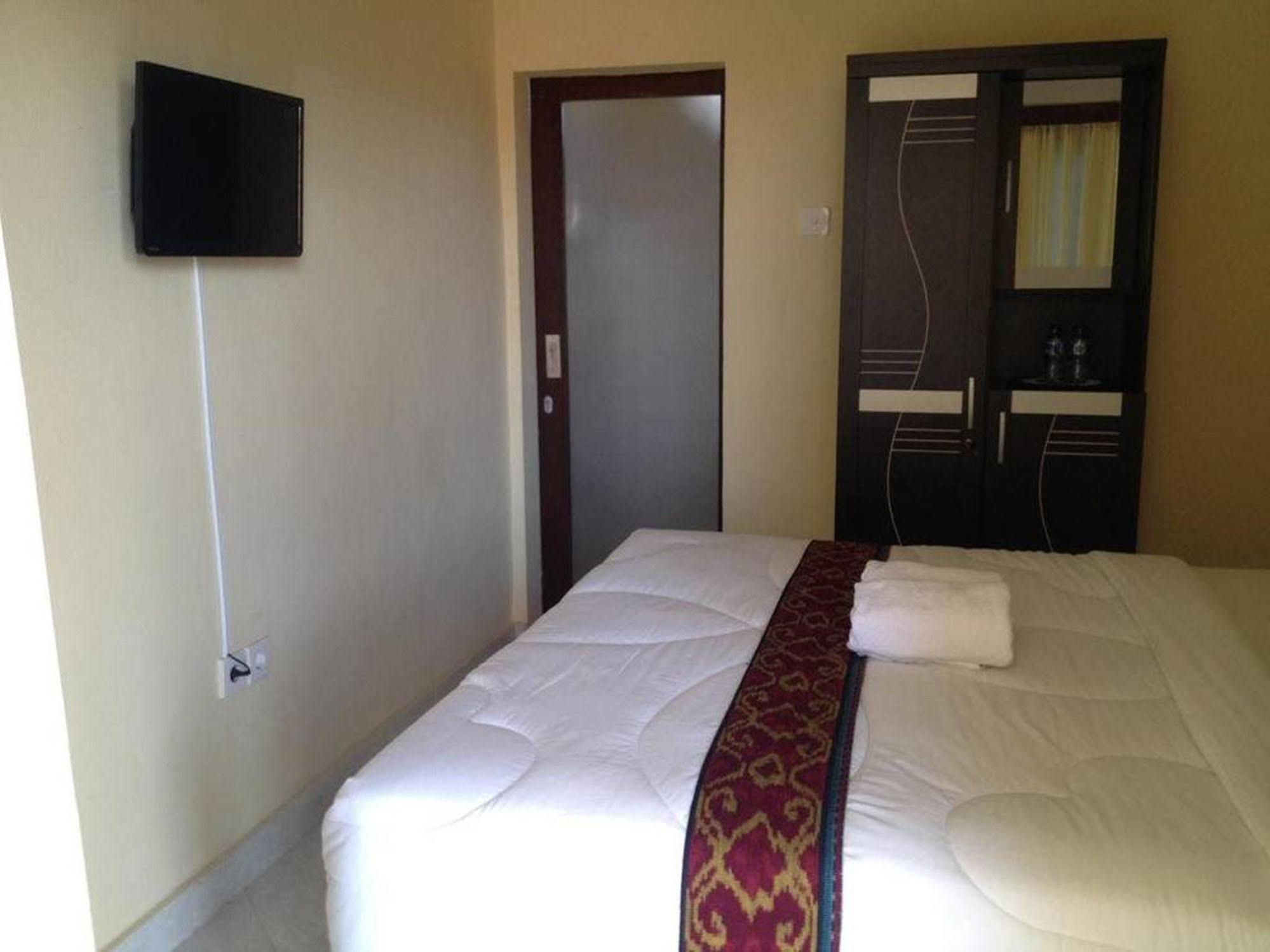 Sari Buana Bed & Breakfast Kuta Lombok Zewnętrze zdjęcie